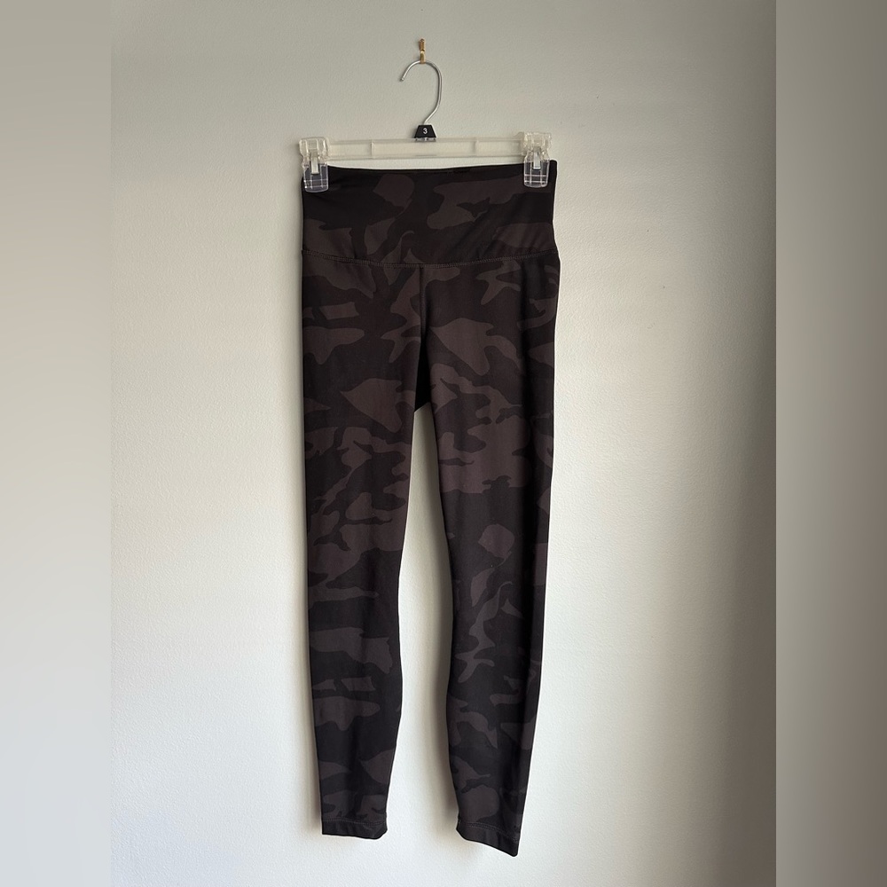 Yogalicious Camo Leggings